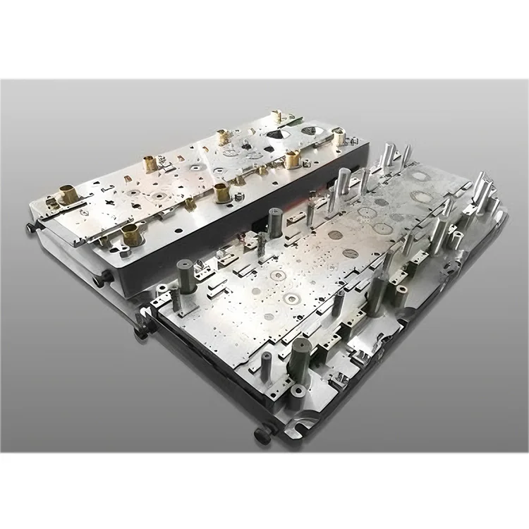 Dwurzędowa matryca progresywna do silnika sprężarki prądu przemiennego